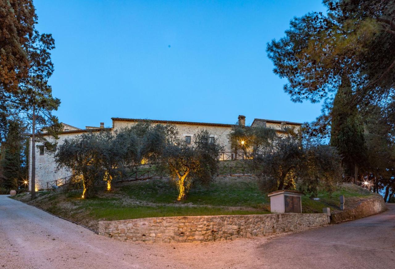 Borgo Petroro Hotel Todi Buitenkant foto
